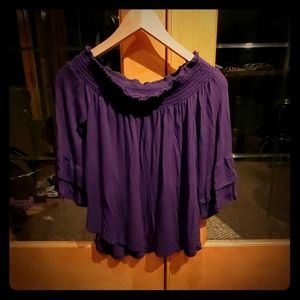 Off the shoulder 3/4 sleeve shirt